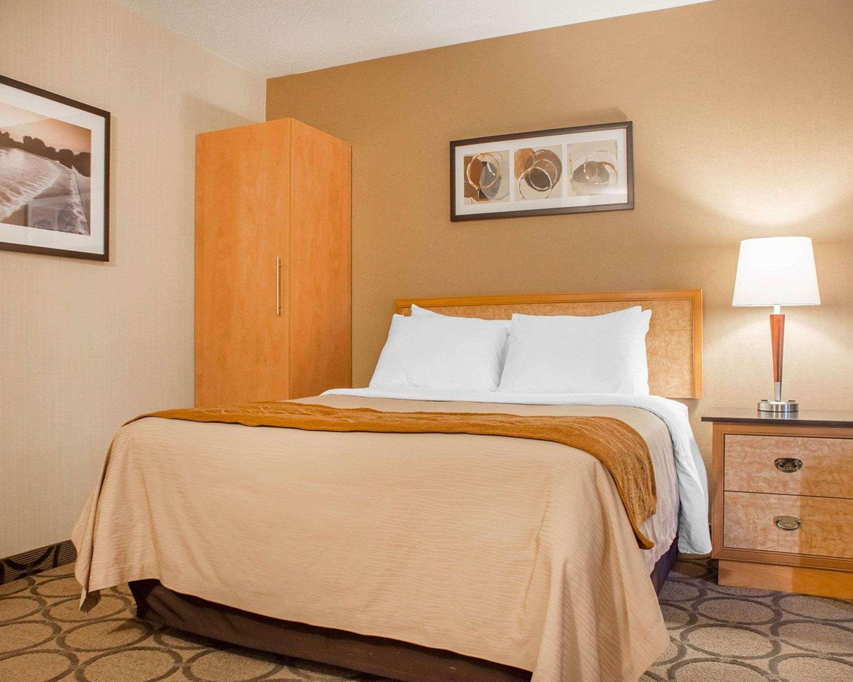 Comfort Inn Brantford Dış mekan fotoğraf
