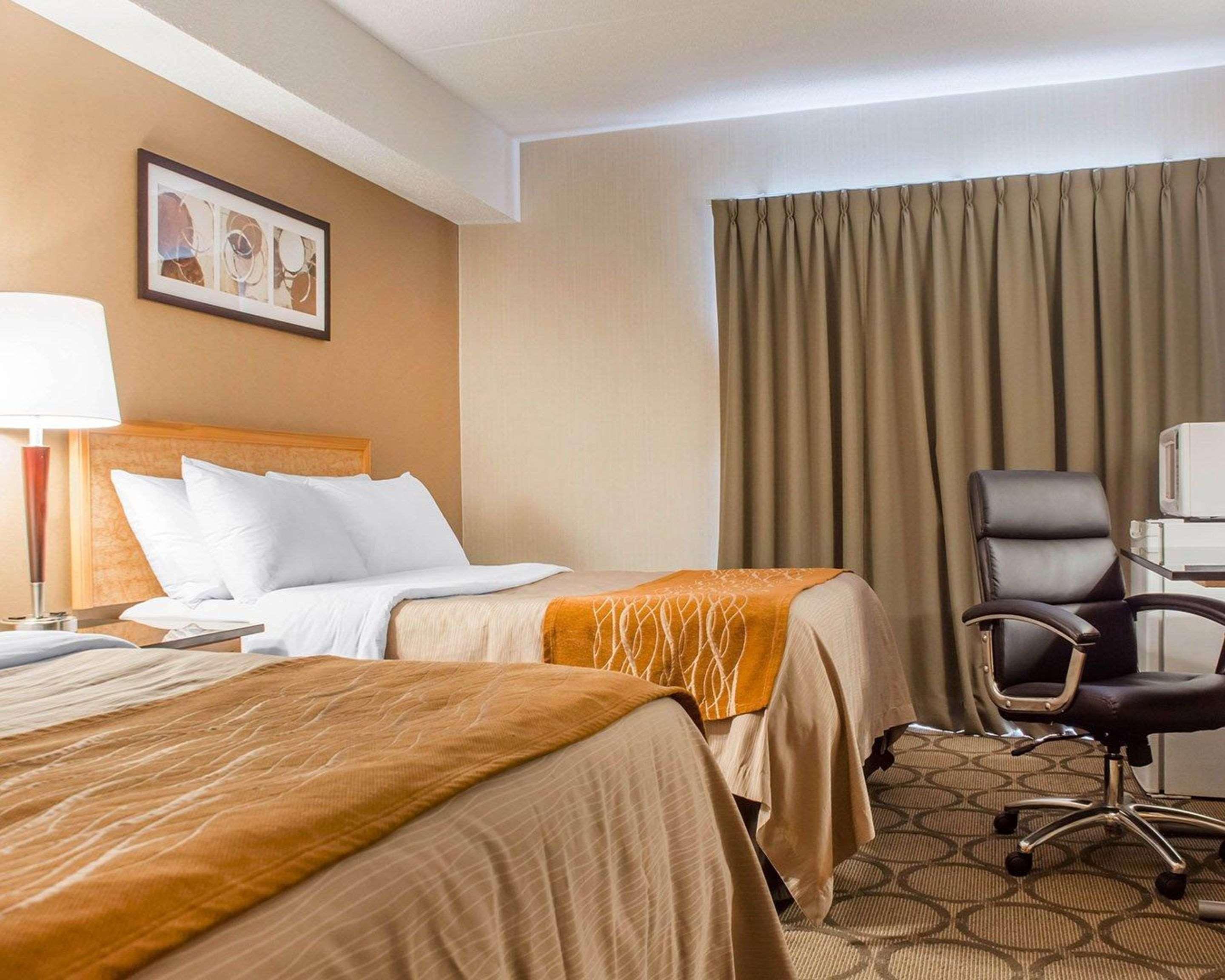Comfort Inn Brantford Dış mekan fotoğraf
