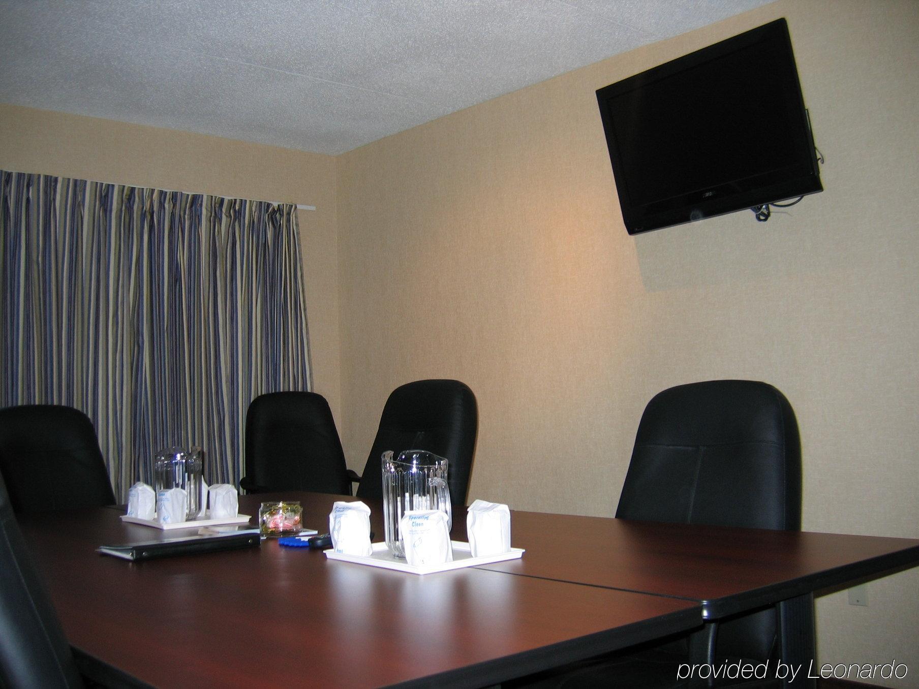 Comfort Inn Brantford Konforlar fotoğraf